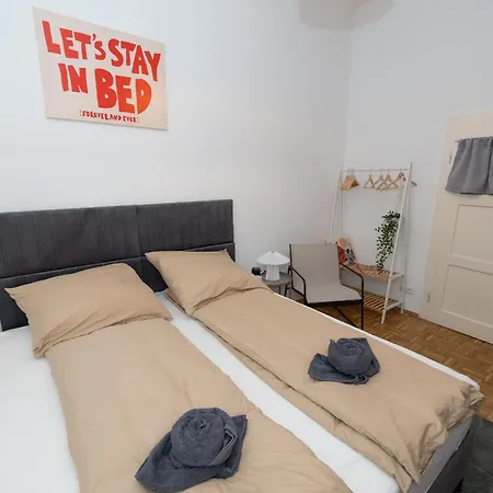 Stylish Old Town With Infrared Sauna Appartement Linz
