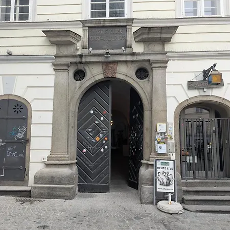Stylish Old Town With Infrared Sauna Apartmán
