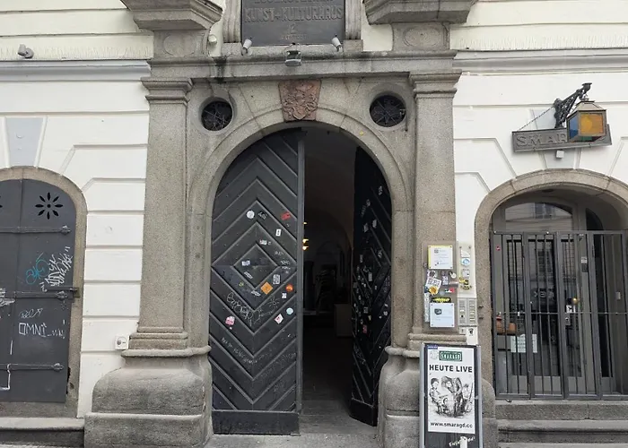 Stylish Old Town With Infrared Sauna Apartmán